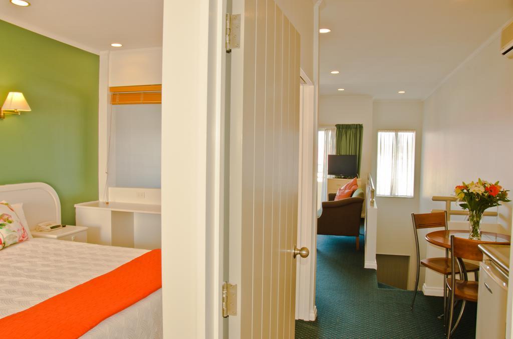 Beachfront Motel Napier Phòng bức ảnh