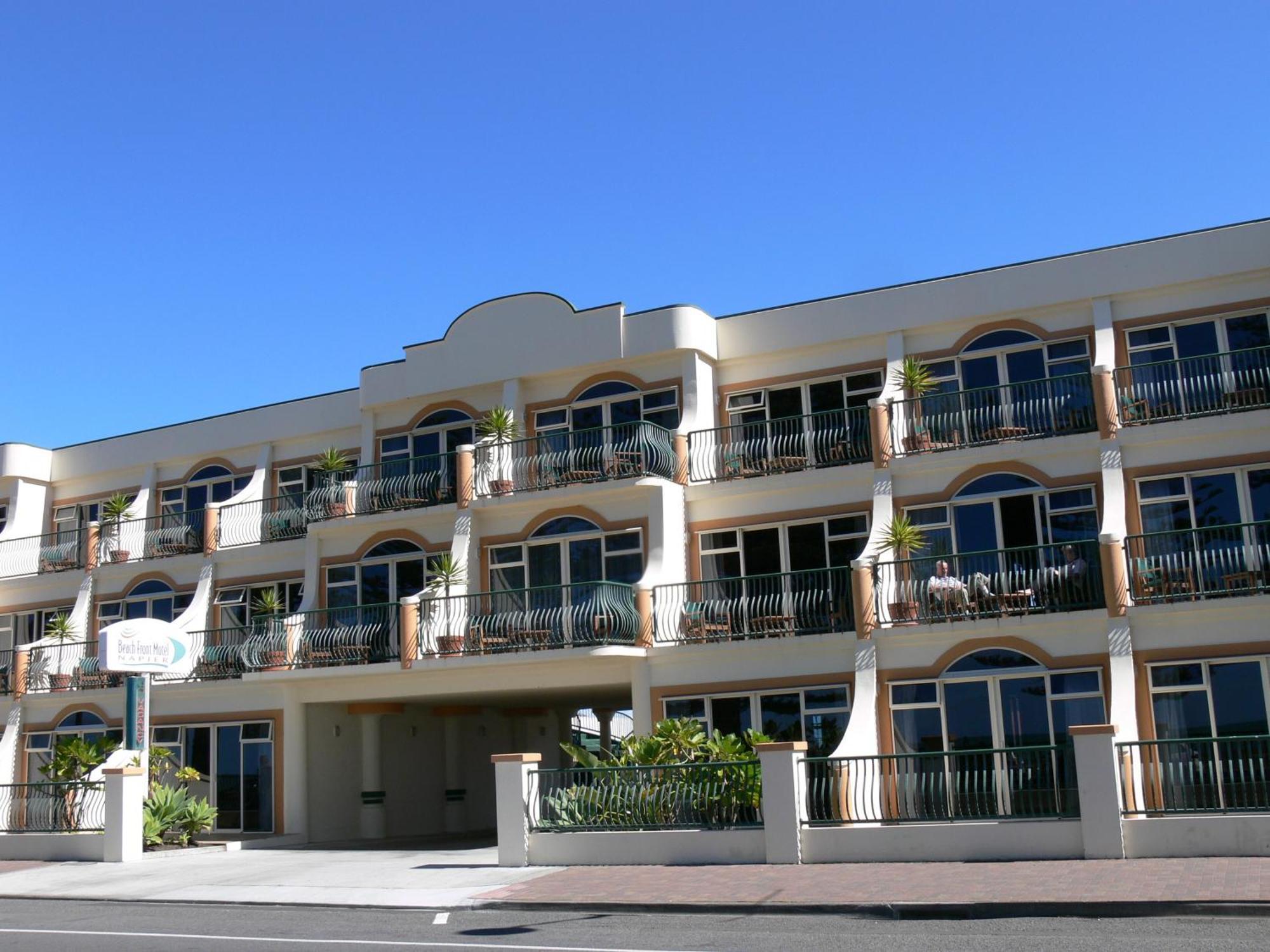 Beachfront Motel Napier Ngoại thất bức ảnh